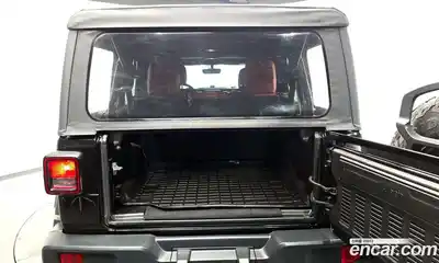 Jeep Wrangler 2018 2.0 Автомат в Москве № 232640, миниатюра 4