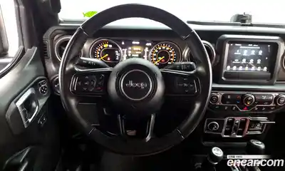 Jeep Wrangler 2018 2.0 Автомат в Москве № 232640, миниатюра 9
