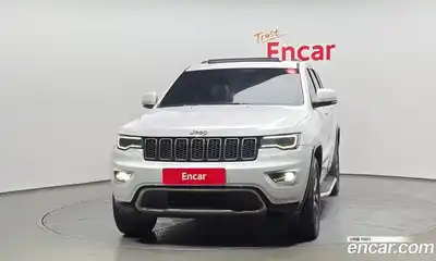 Jeep Cherokee 2016 3.0 Автомат в Москве № 232755, миниатюра 3