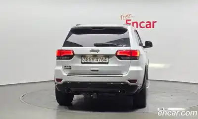 Jeep Cherokee 2016 3.0 Автомат в Москве № 232755, миниатюра 4