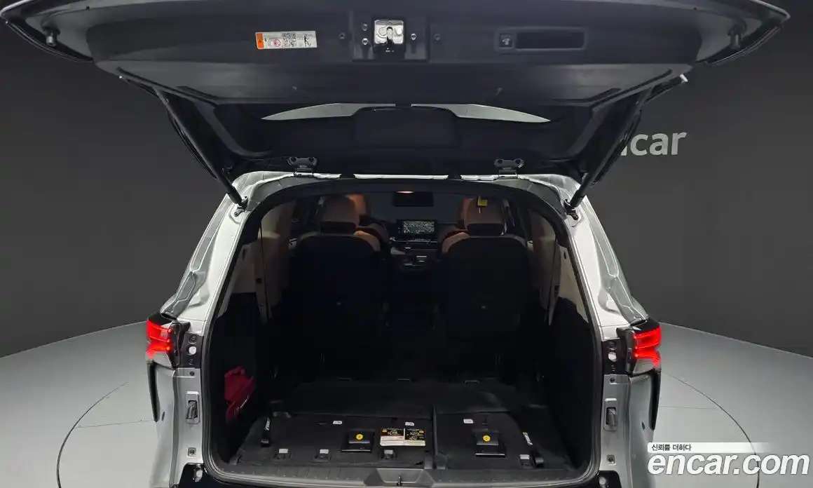 Toyota Sienna 2025 2.5 Автомат в Москве № 232836, фото 8