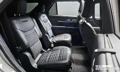 Ford Explorer 2025 2.3 Автомат в Москве № 233020, миниатюра 11