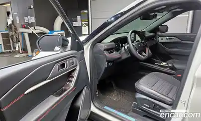 Ford Explorer 2025 2.3 Автомат в Москве № 233020, миниатюра 5