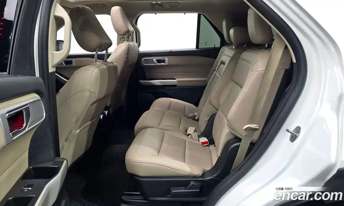 Ford Explorer 2021 2.3 Автомат в Москве № 233274, фото 18