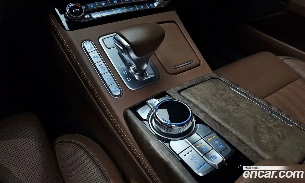 Genesis G90 2019 3.8 Автомат в Москве № 24359, фото 17