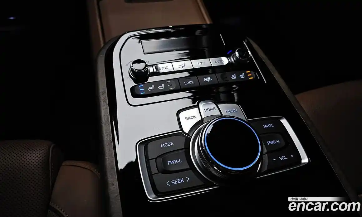 Genesis G90 2019 3.8 Автомат в Москве № 24359, фото 20