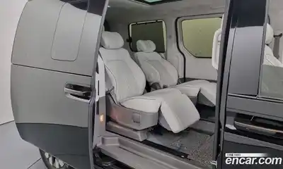 Hyundai Staria 2024 2.2 Автомат в Москве № 244739, миниатюра 5