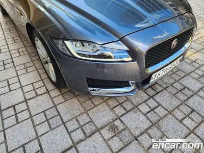 Jaguar XF, 2019