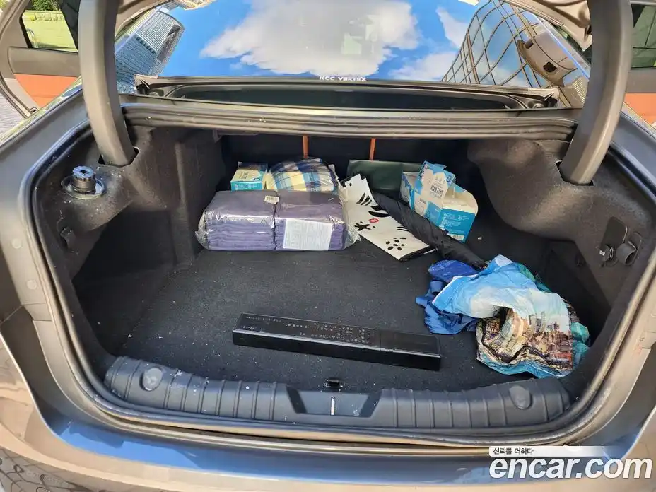 Jaguar XF 2019 2.0 Автомат в Москве № 248300, фото 11