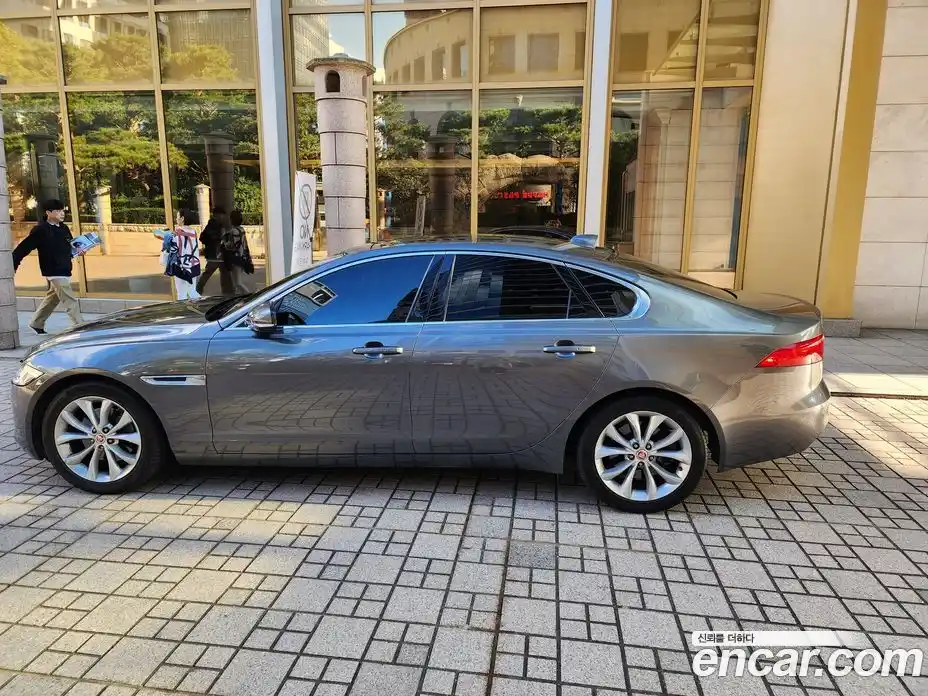 Jaguar XF 2019 2.0 Автомат в Москве № 248300, фото 13