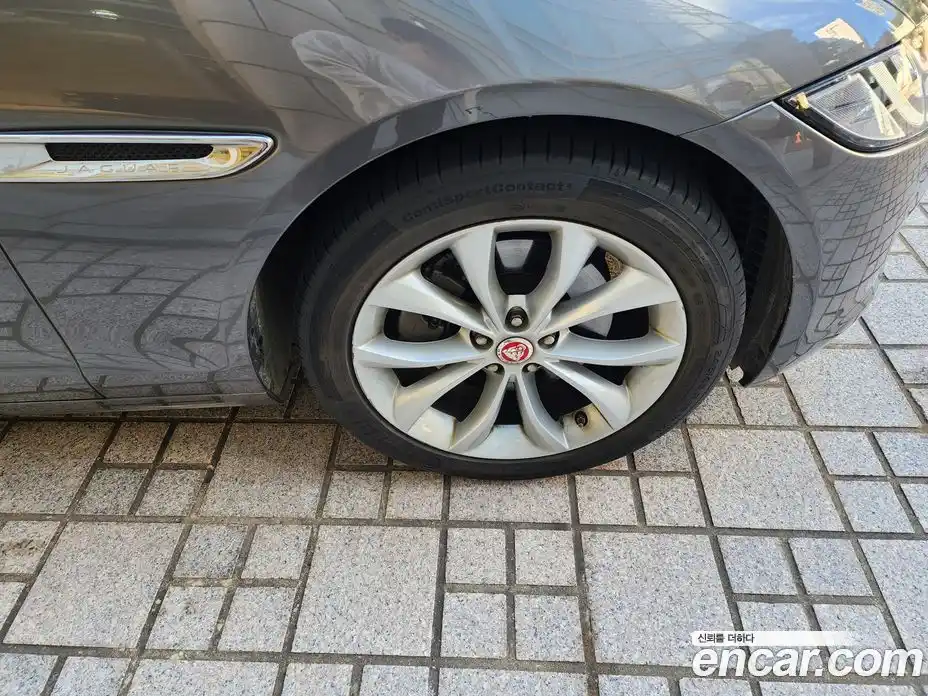 Jaguar XF 2019 2.0 Автомат в Москве № 248300, фото 14