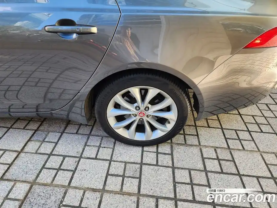 Jaguar XF 2019 2.0 Автомат в Москве № 248300, фото 15