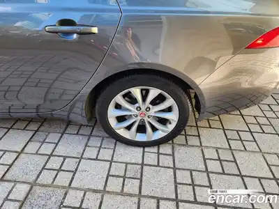 Jaguar XF 2019 2.0 Автомат в Москве № 248300, миниатюра 2