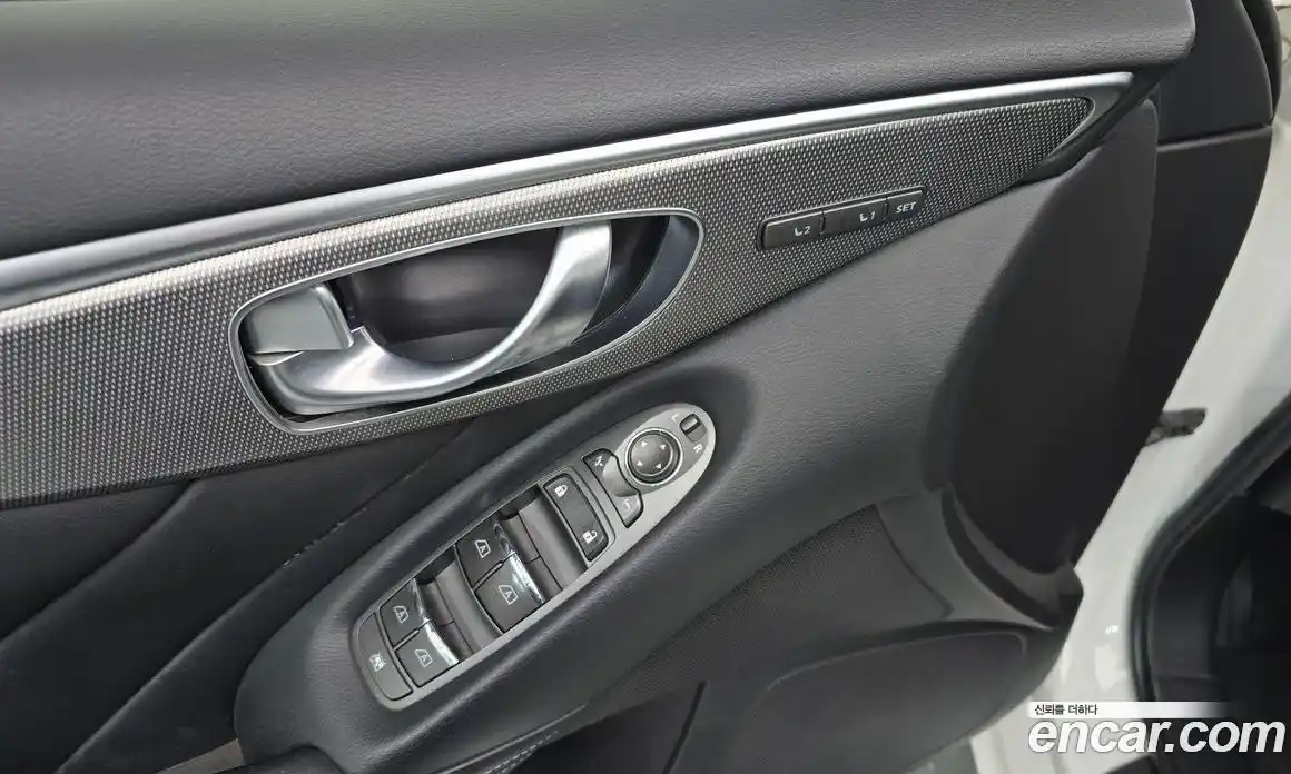 Infiniti Q50 2014 2.1 Автомат в Москве № 249720, фото 16