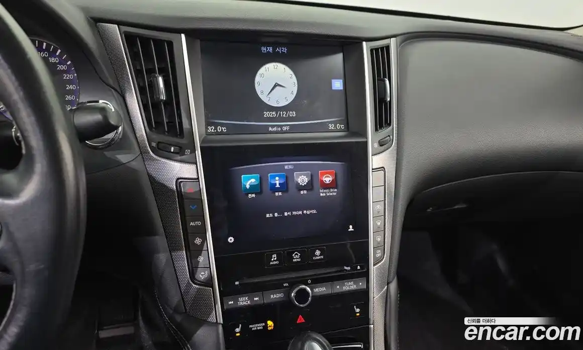 Infiniti Q50 2014 2.1 Автомат в Москве № 249720, фото 10