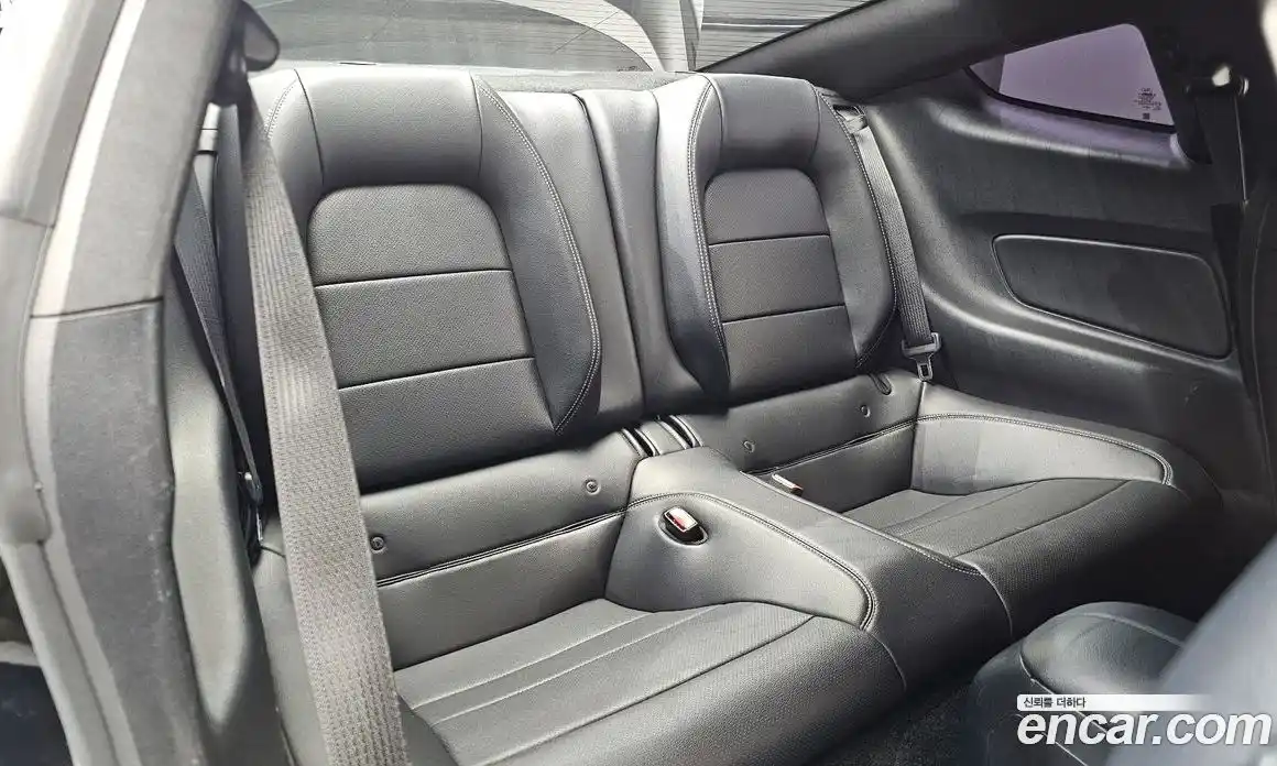 Ford Mustang 2016 2.3 Автомат в Москве № 255691, фото 15