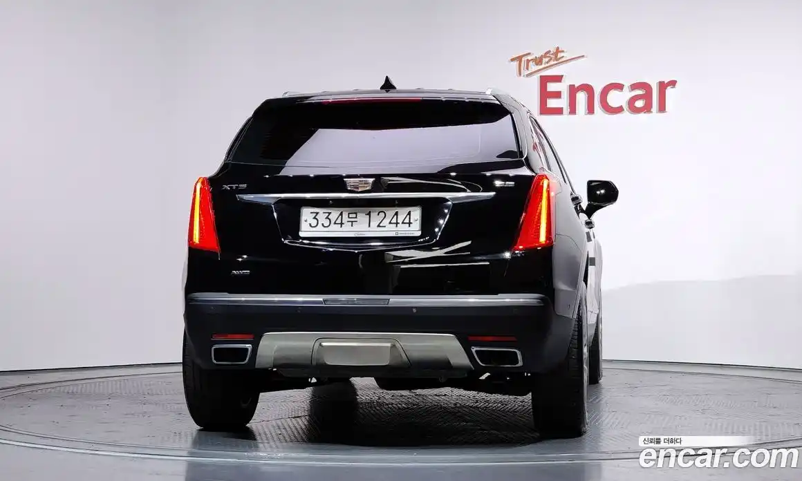 Cadillac XT5 2018 3.6 Автомат в Москве № 256435, фото 14