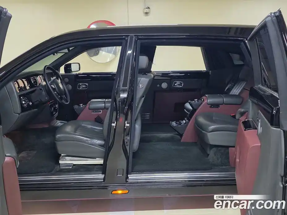 Rolls-Royce Phantom 2008 6.7 Автомат в Москве № 256731, фото 6