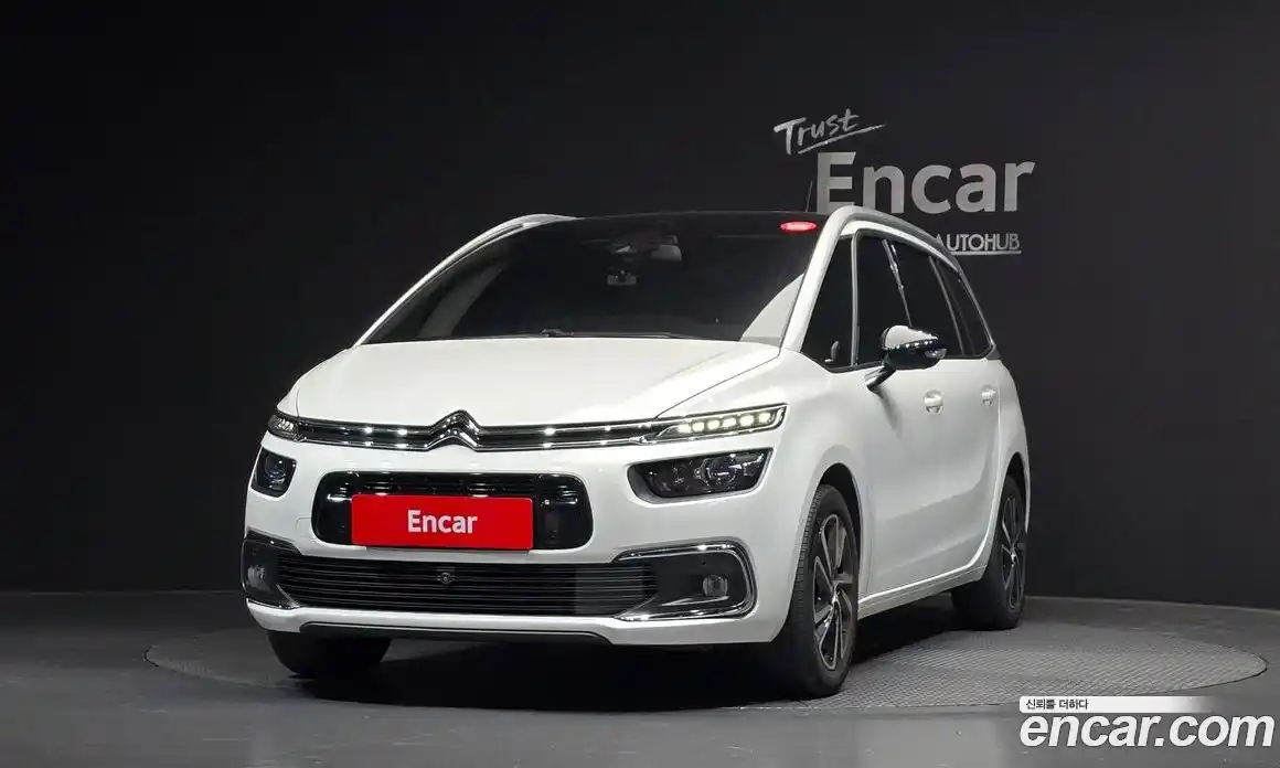 Citroen C4 Spacetourer 2021 1.5 Автомат в Москве № 256797, фото 3