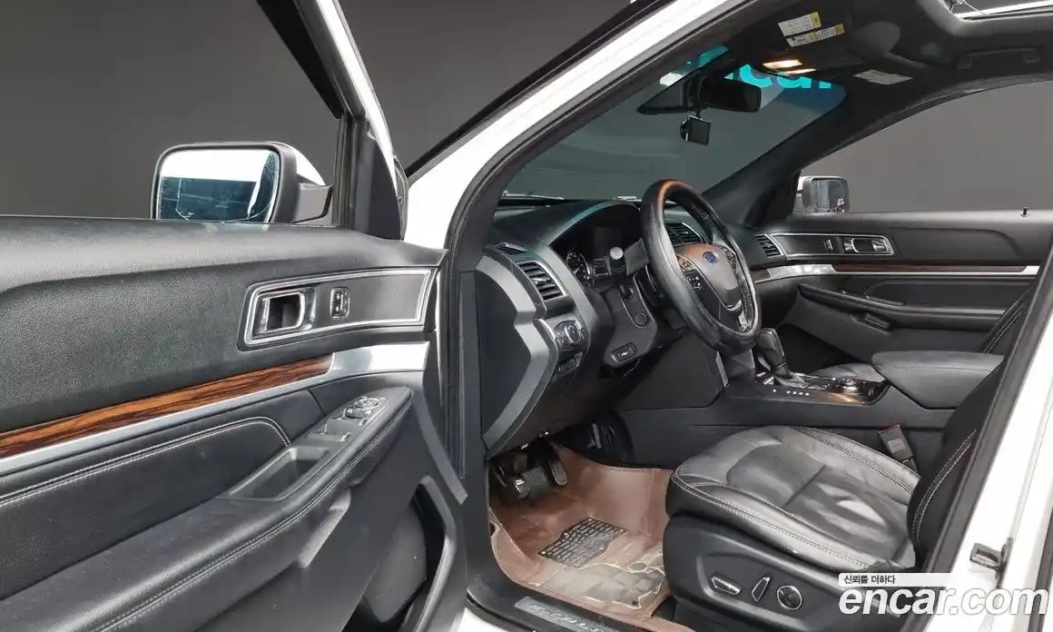 Ford Explorer 2016 2.3 Автомат в Москве № 258013, фото 11