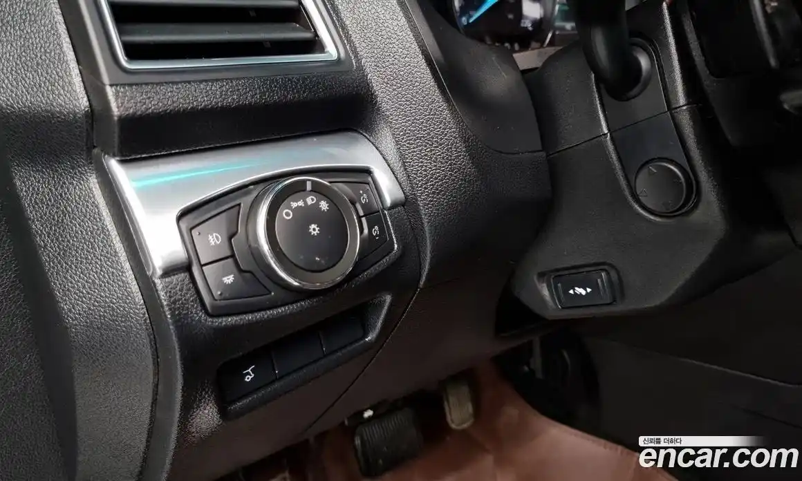 Ford Explorer 2016 2.3 Автомат в Москве № 258013, фото 17