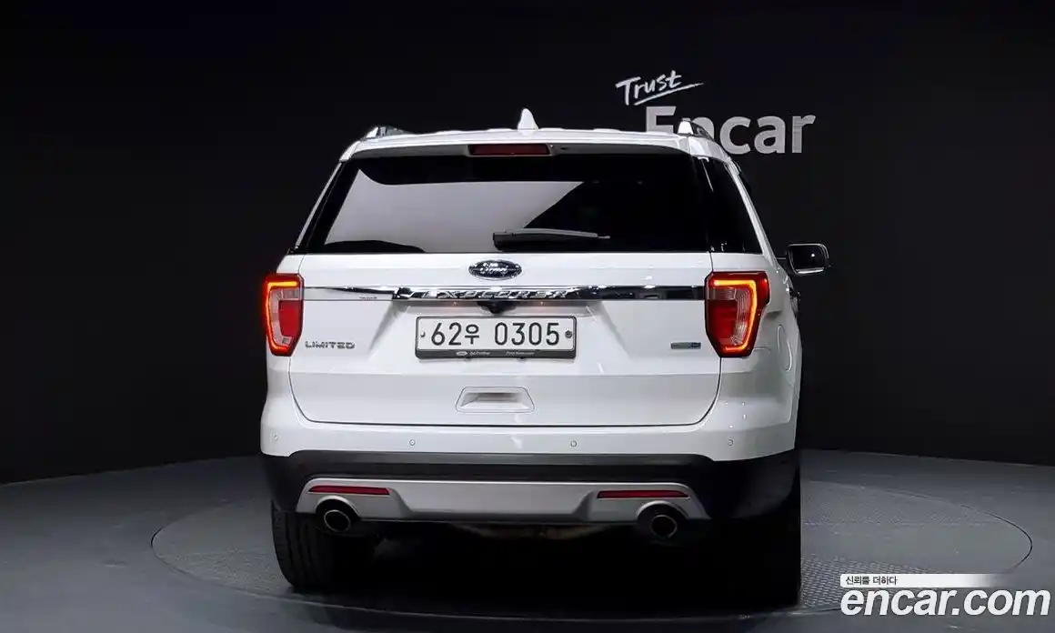 Ford Explorer 2016 2.3 Автомат в Москве № 258013, фото 4