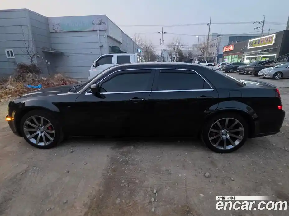 Chrysler 300C 2008 6.1 Автомат в Москве № 258170, фото 3