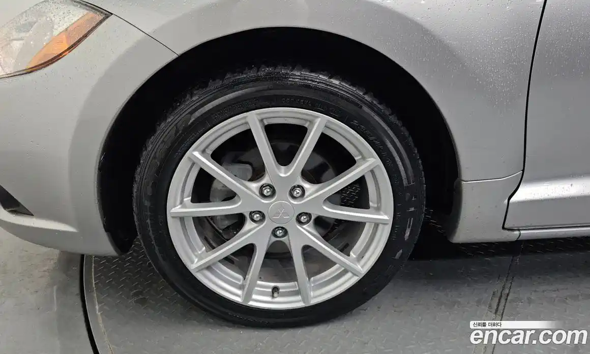 Mitsubishi Eclipse 2009 2.4 Автомат в Москве № 260896, фото 5