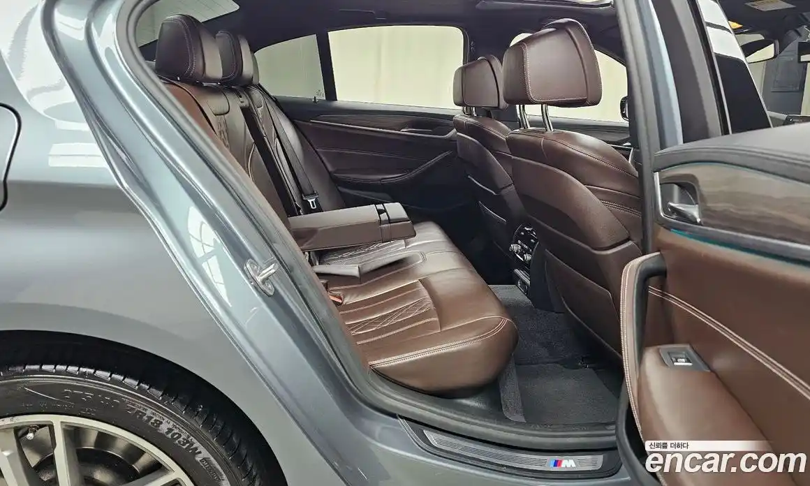 BMW 5-Series 2017 2.0 Автомат в Москве № 261551, фото 11