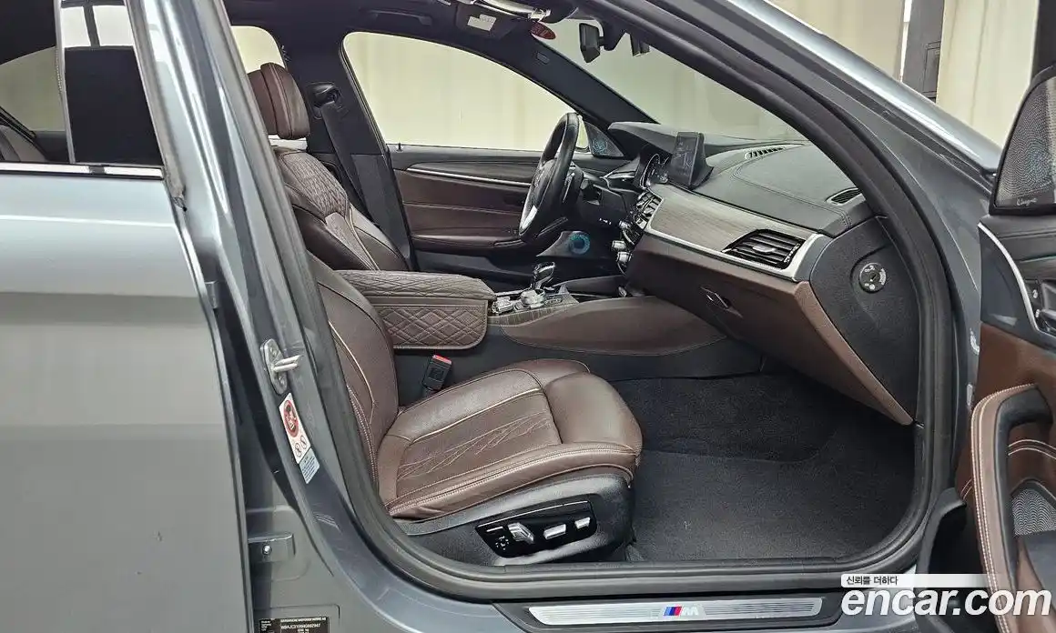 BMW 5-Series 2017 2.0 Автомат в Москве № 261551, фото 5