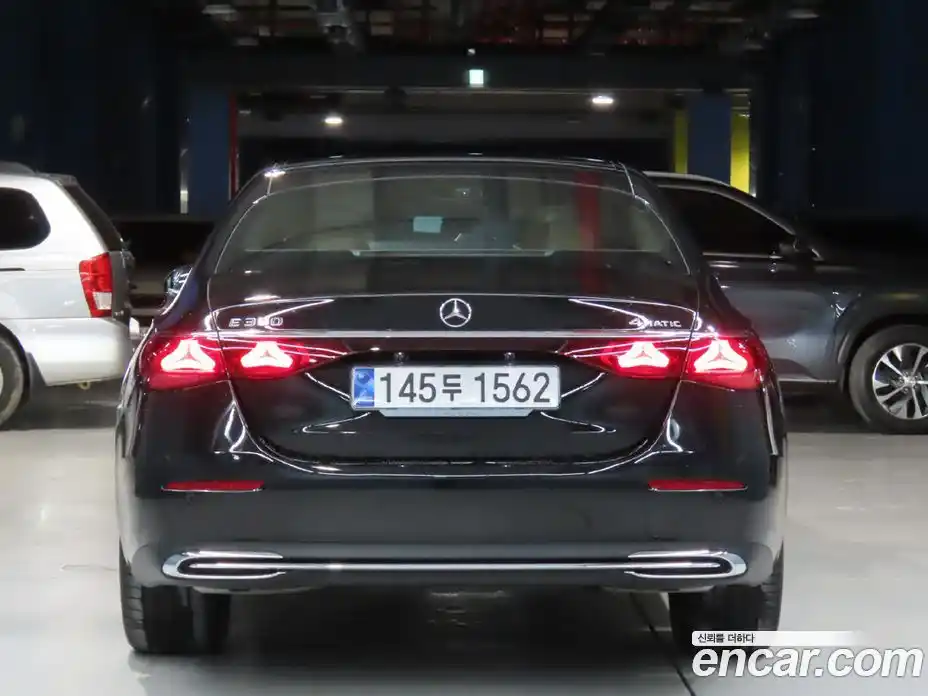 Mercedes-Benz E-Class 2025 2.0 Автомат в Москве № 262015, фото 3