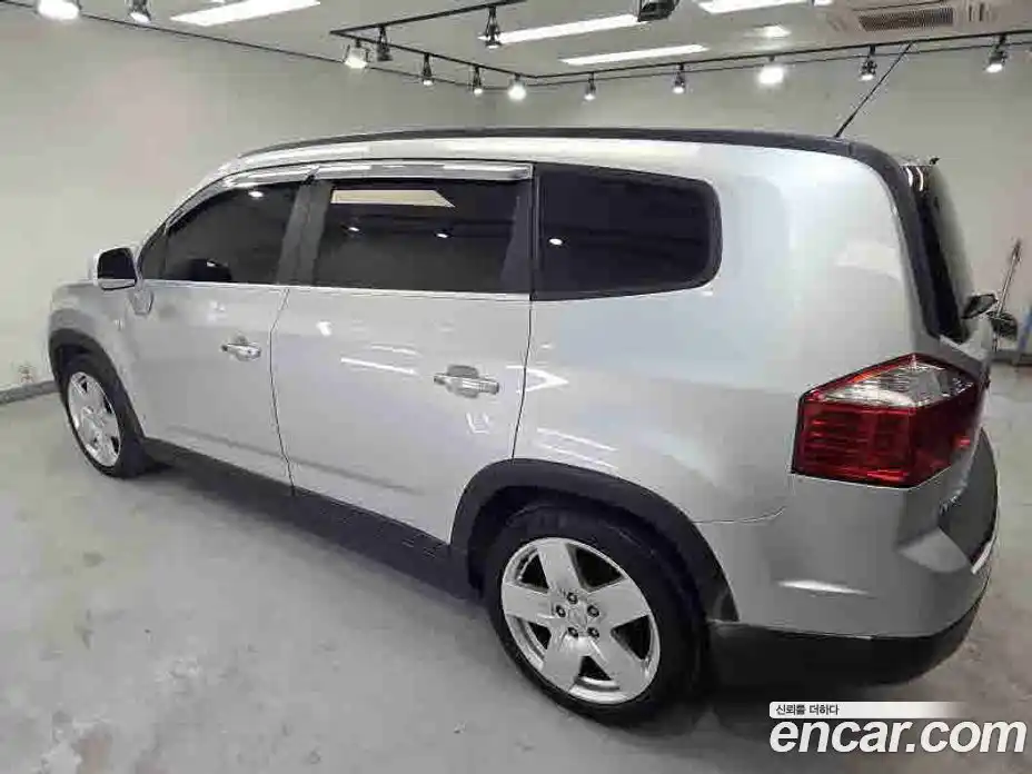 Chevrolet Orlando 2012 2.0 Автомат в Москве № 26265, фото 7