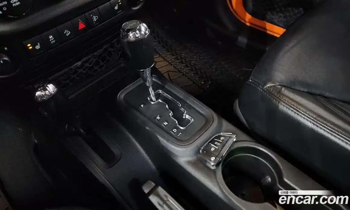 Jeep Wrangler 2013 2.8 Автомат в Москве № 278633, фото 9