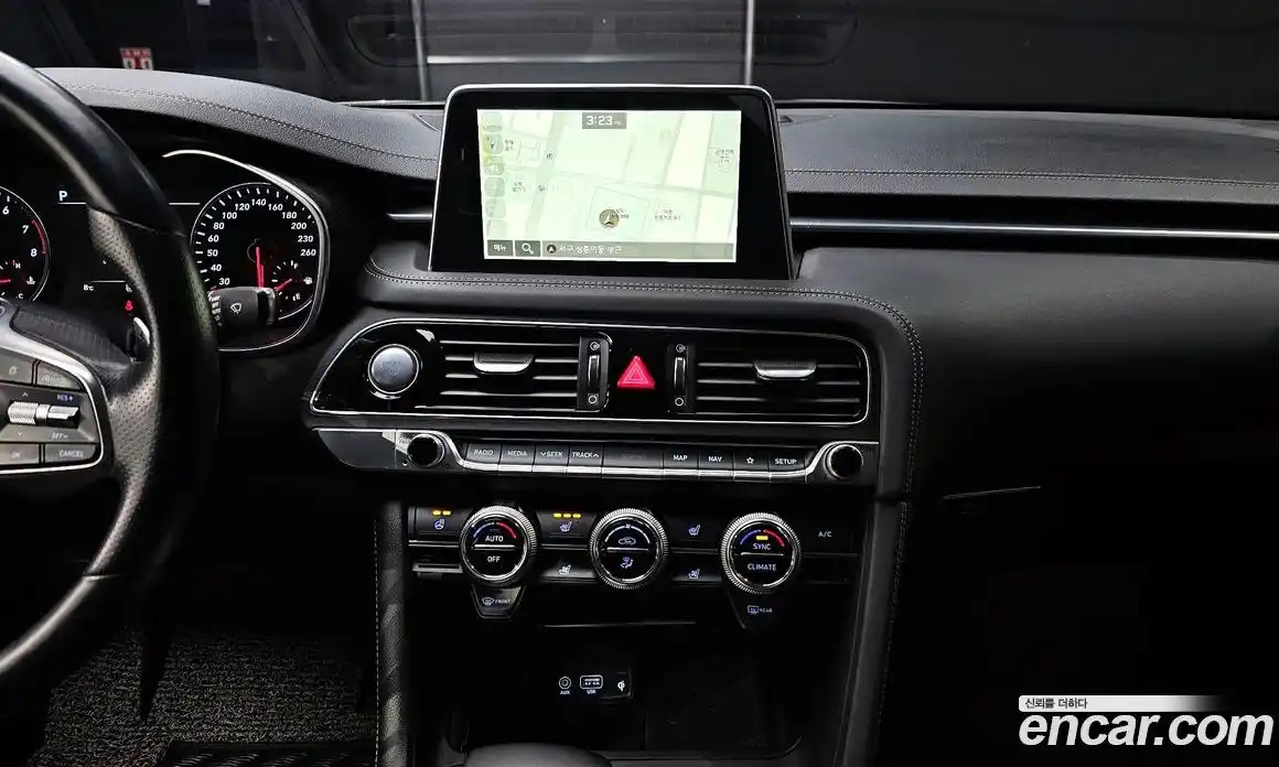 Genesis G70 2018 2.0 Автомат в Москве № 27895, фото 20