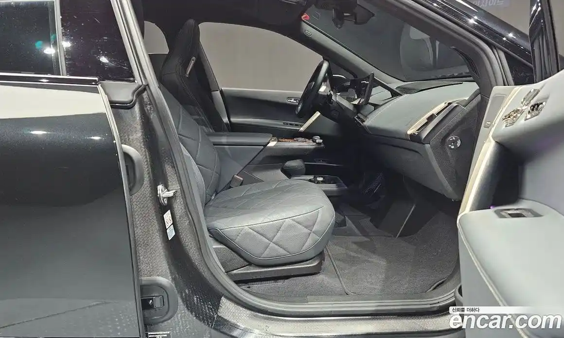 BMW iX 2023 0.3 Автомат в Москве № 280039, фото 10