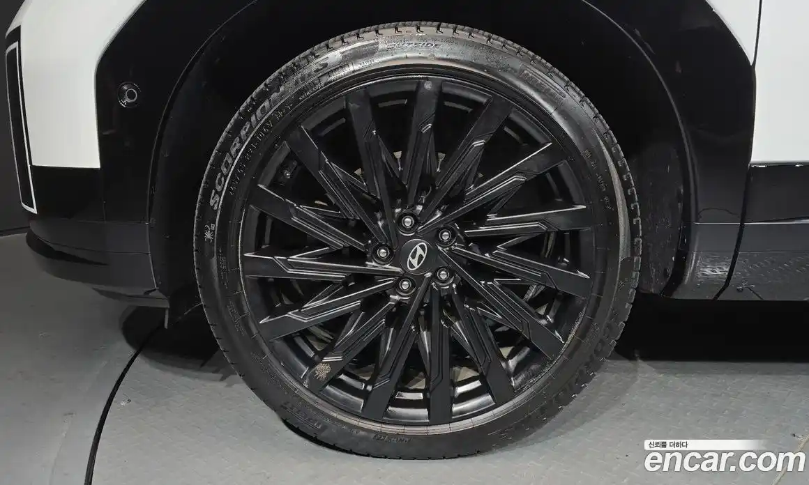 Hyundai Santa Fe 2024 2.5 Автомат в Москве № 280859, фото 12