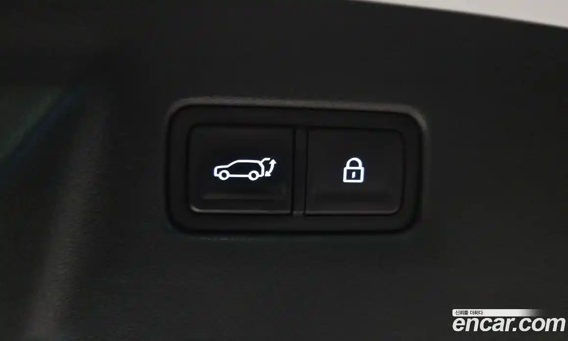 Hyundai Santa Fe 2024 2.5 Автомат в Москве № 280859, фото 17