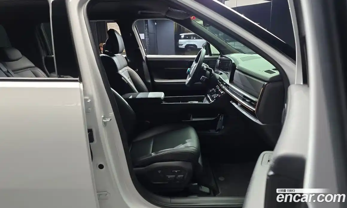 Hyundai Santa Fe 2024 2.5 Автомат в Москве № 280859, фото 20