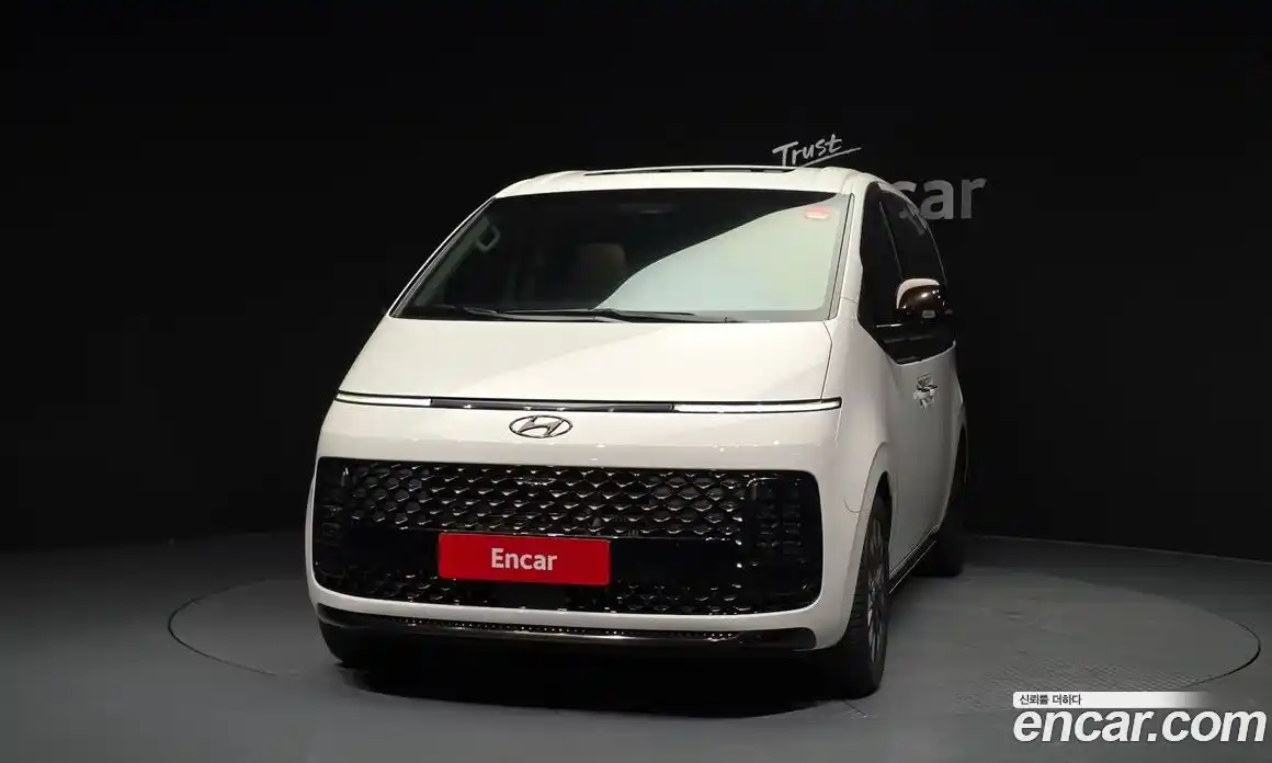 Hyundai Staria 2022 2.2 Автомат в Москве № 283640, фото 11