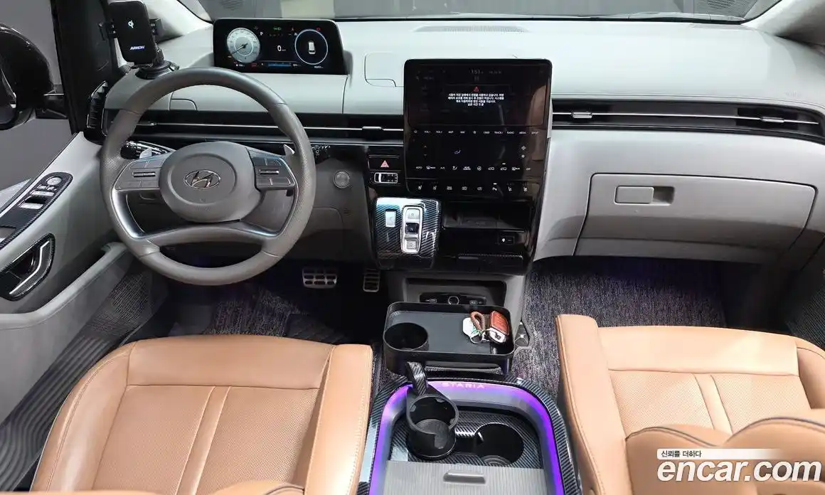 Hyundai Staria 2022 2.2 Автомат в Москве № 283640, фото 16