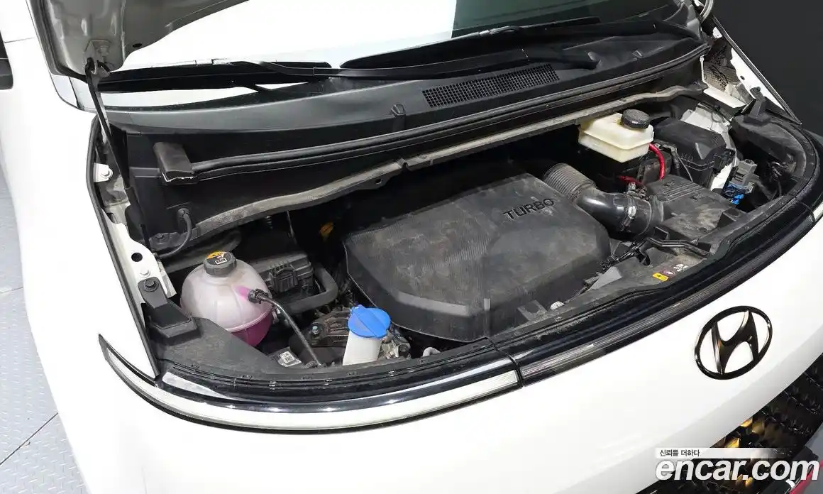 Hyundai Staria 2022 2.2 Автомат в Москве № 283640, фото 17