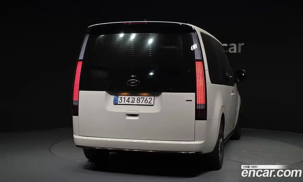 Hyundai Staria 2022 2.2 Автомат в Москве № 283640, фото 9