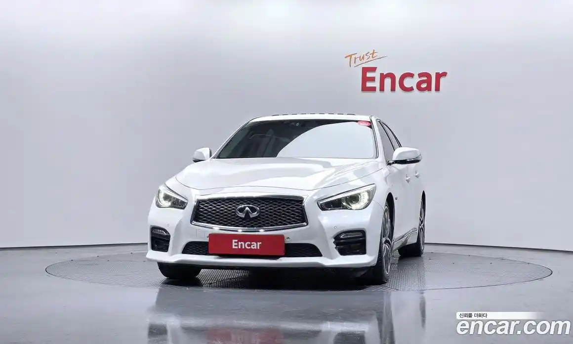 Infiniti Q50 2016 3.5 Автомат в Москве № 284576, фото 4