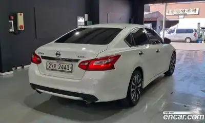 Nissan Altima 2017 2.5 Автомат в Москве № 285076, миниатюра 2