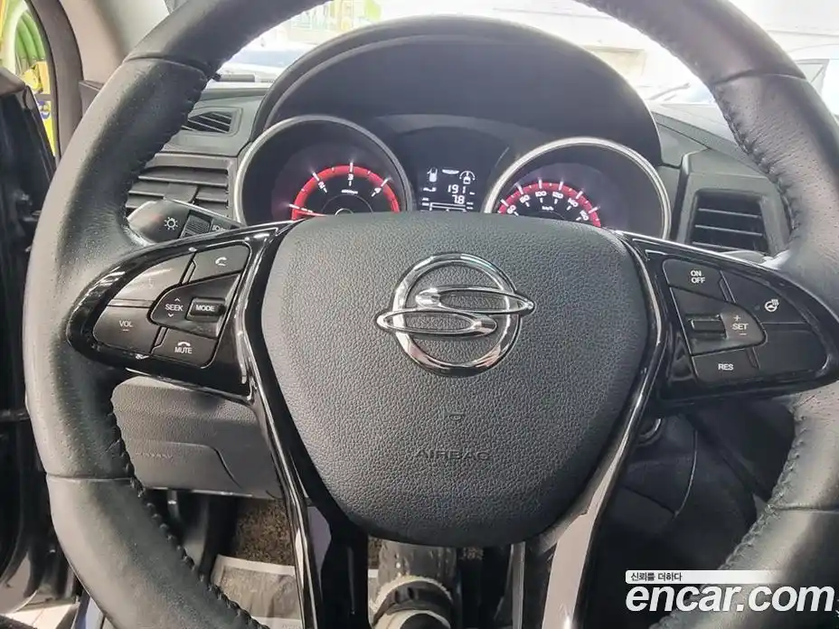 SsangYong TIBOLI 2017 1.6 Автомат в Москве № 291690, фото 14