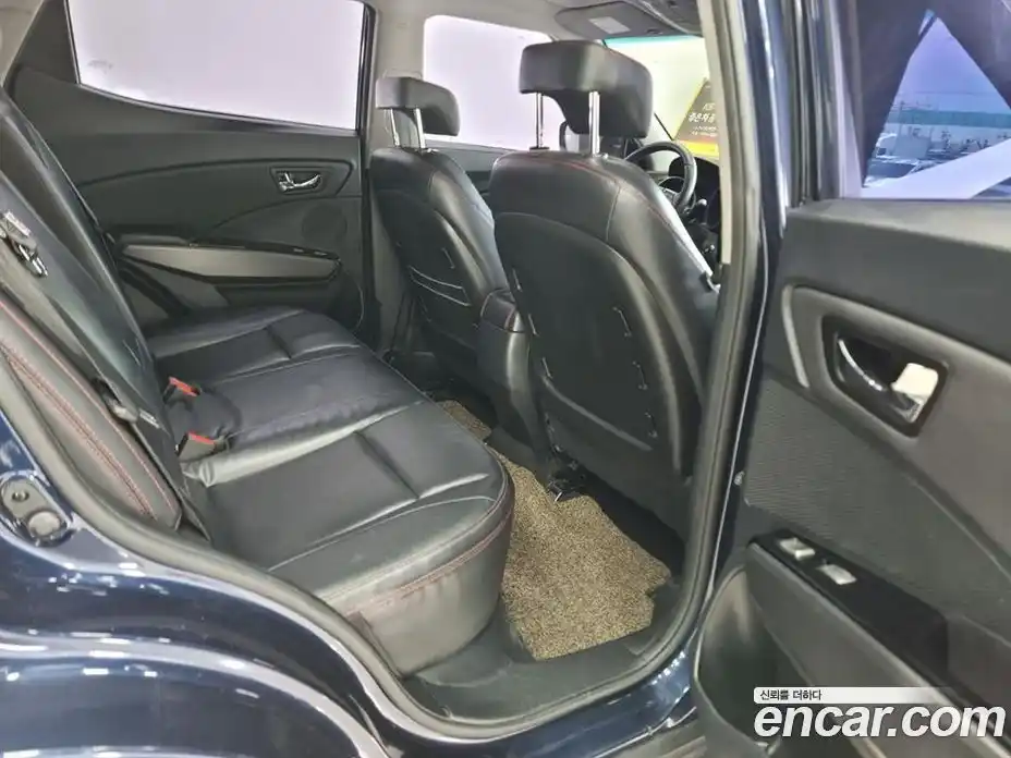 SsangYong TIBOLI 2017 1.6 Автомат в Москве № 291690, фото 10