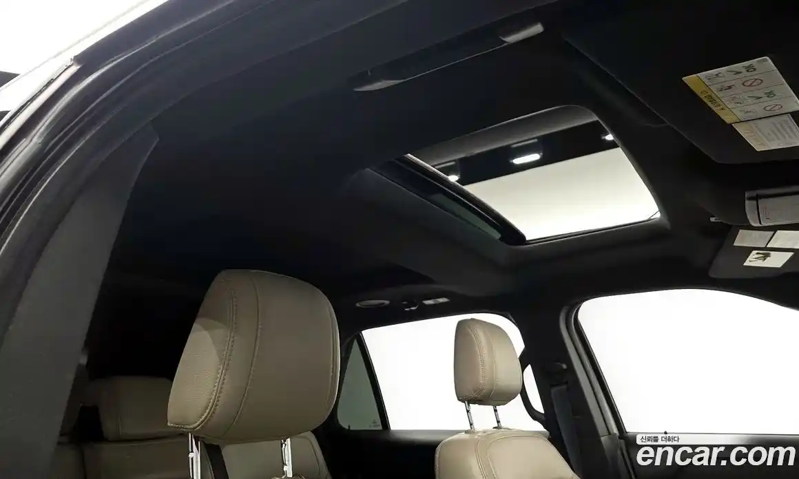 Ford Explorer 2018 2.3 Автомат в Москве № 296106, фото 20