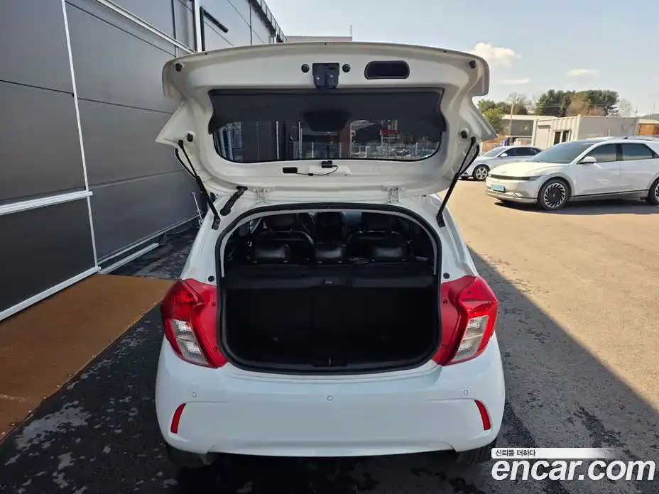 Chevrolet Spark 2020 1.0 Автомат в Москве № 297876, фото 20