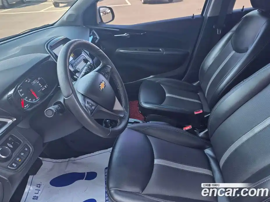 Chevrolet Spark 2020 1.0 Автомат в Москве № 297876, фото 10