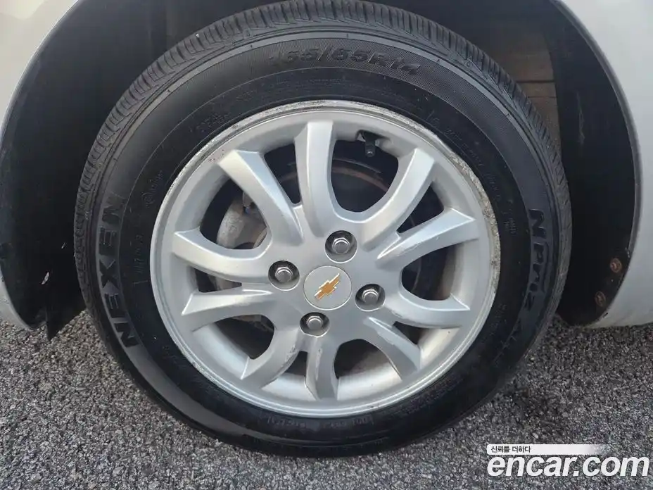 Chevrolet Spark 2013 1.0 Автомат в Москве № 298299, фото 16